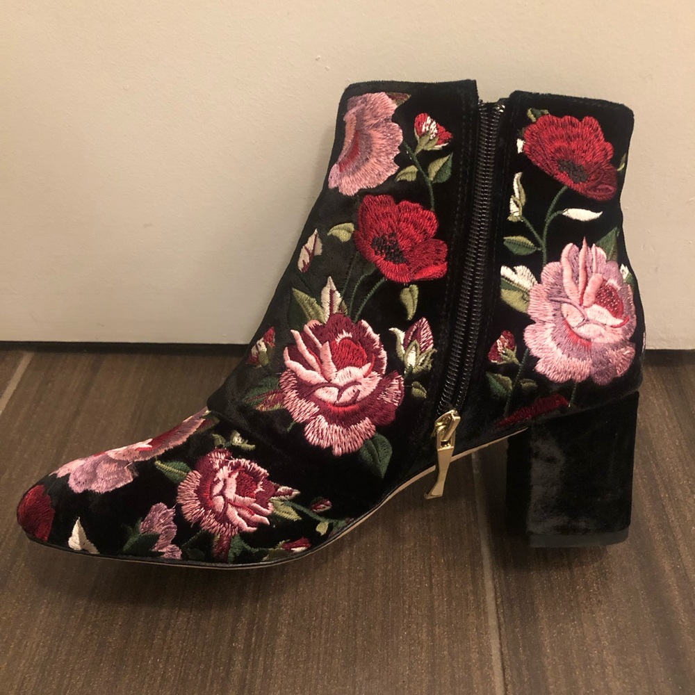 Kate Spade Lucine Black Velvet Embroidered Booties.